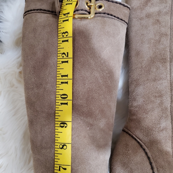 Prada 36.5 Calzature Donna color Desert Suede (Now Vintage) But Current Trend - Picture 13 of 16